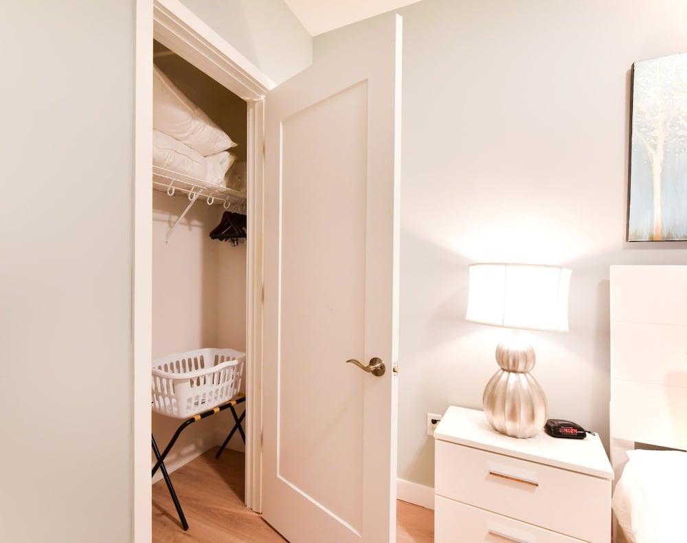 Global Luxury Suites At Longwood Brookline Esterno foto