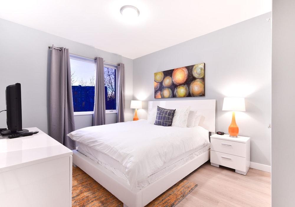 Global Luxury Suites At Longwood Brookline Esterno foto