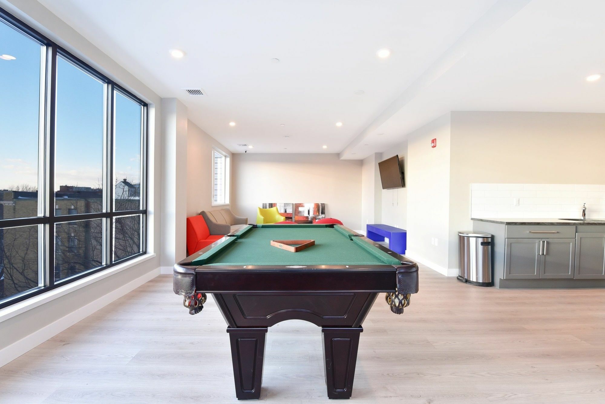 Global Luxury Suites At Longwood Brookline Esterno foto