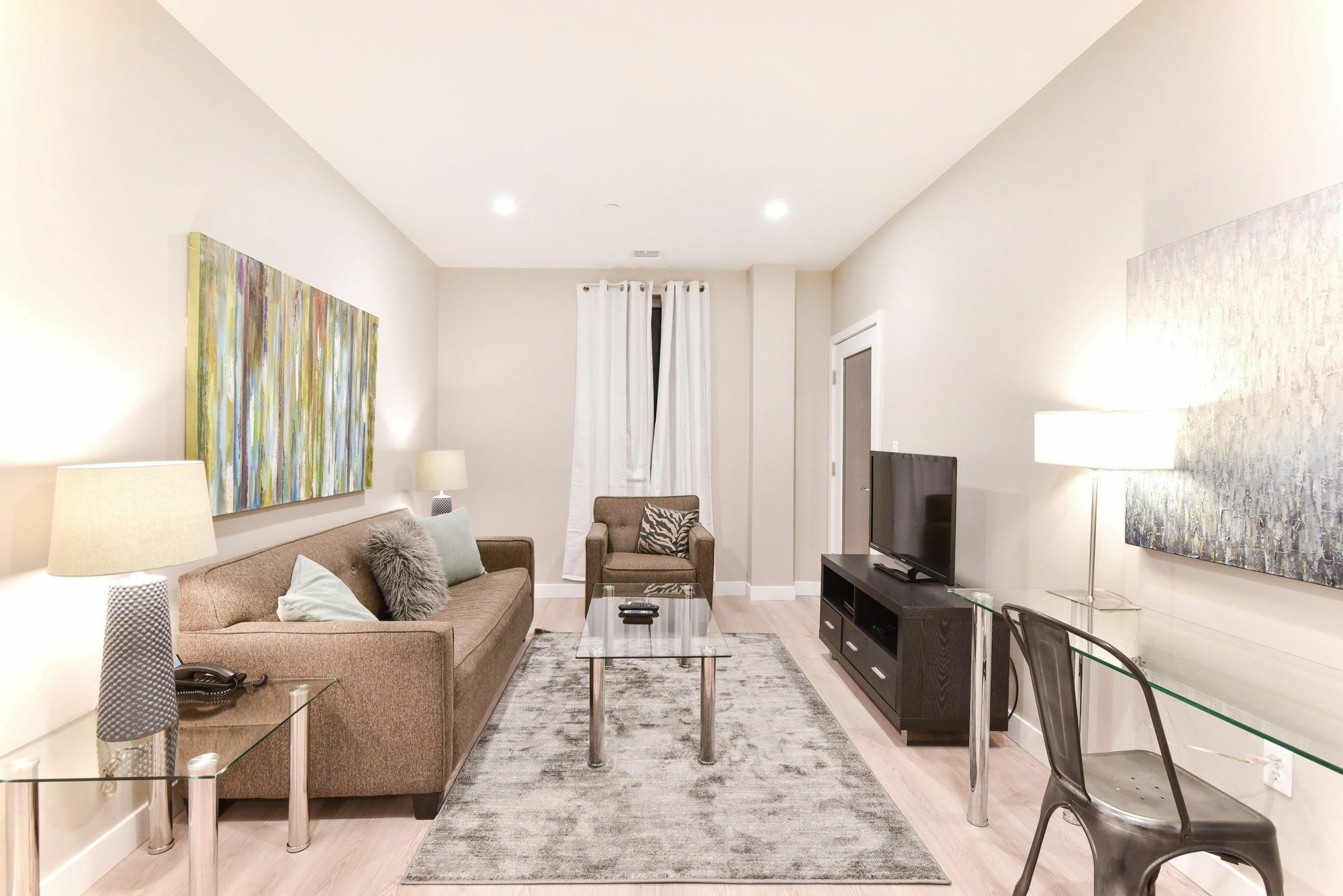 Global Luxury Suites At Longwood Brookline Esterno foto
